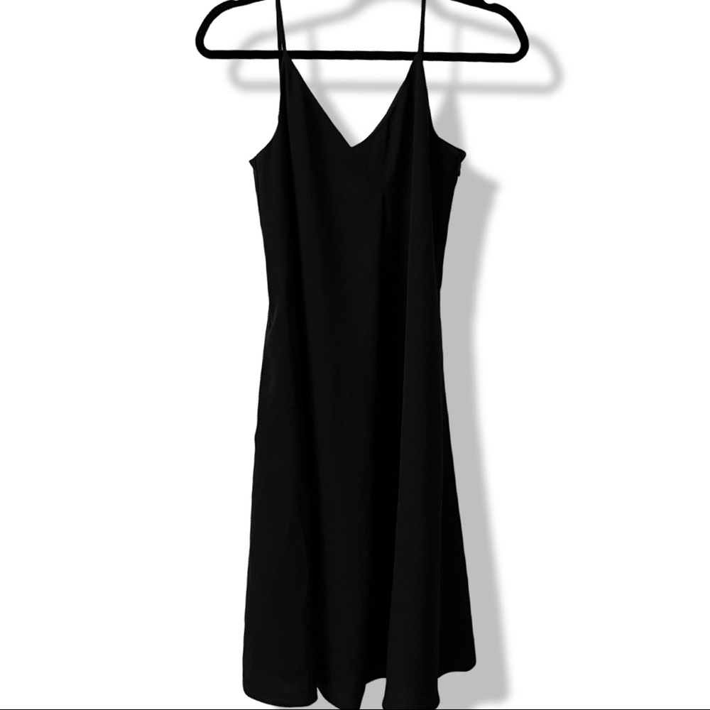 Uniqlo Sleeveless Black Midi Crepe Slip Dress Front Detailing - XS